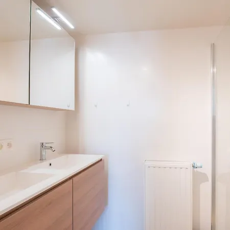 Apartment Wonderful New Close To The