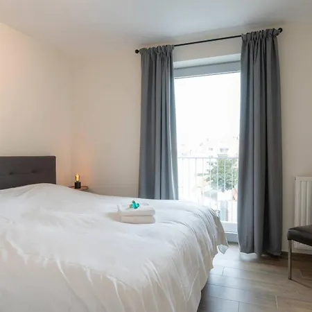 Wonderful New Close To The Ostend