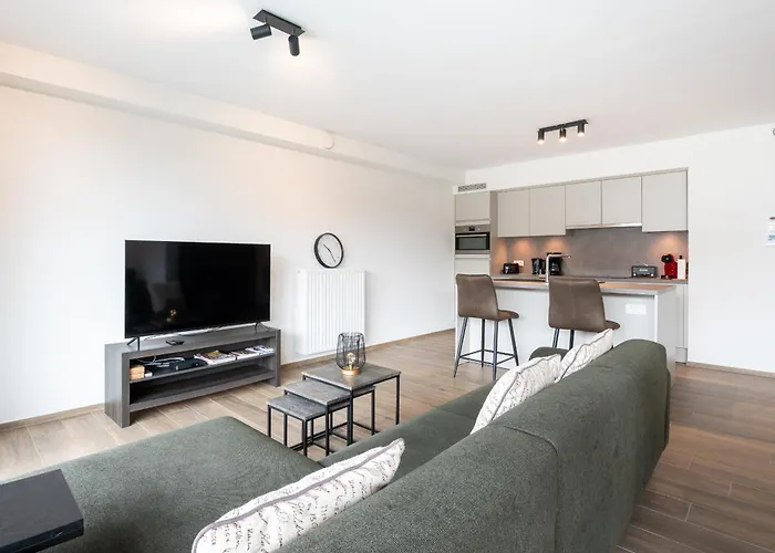 Wonderful New Close To The Ostend