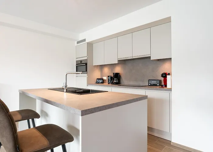 Wonderful New Close To The * Ostend