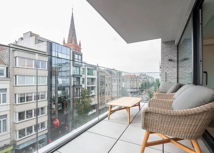 Wonderful New Close To The * Ostende